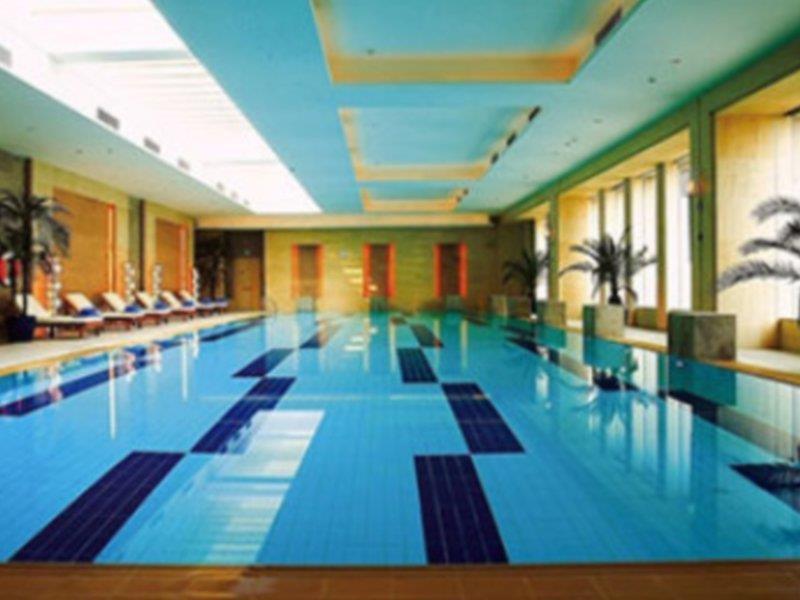 Wyndham Grand Plaza Royale Oriental Shanghai Exterior photo